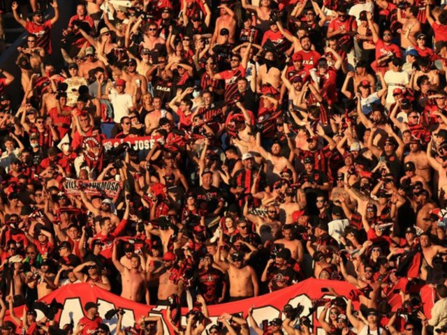 Athletico Paranaense - O Club Athletico Paranaense tomou conhecimento sobre  as acusações de racismo na partida deste domingo (31), diante do São Paulo.  O Club já está adotando medidas para identificar o