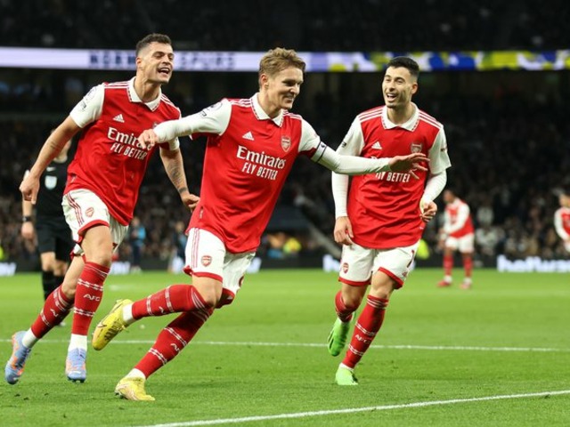 Arsenal x Manchester City fazem jogo valendo liderança