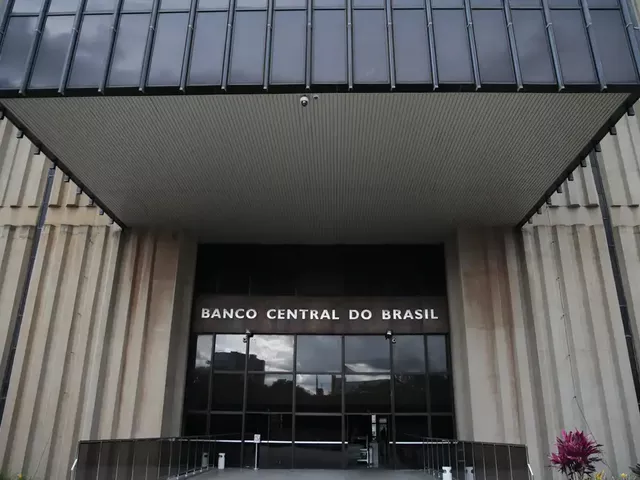 https://timnews.com.br/system/images/photos/16117340/original/banco_central_economia_0413202009?1710877681