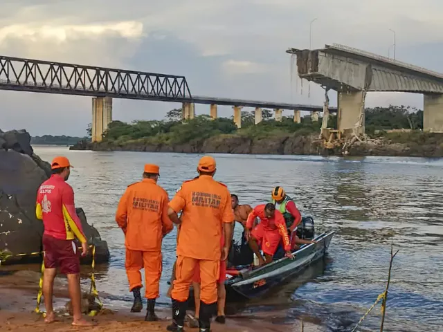 https://timnews.com.br/system/images/photos/16426107/original/desabamento_de_ponte_em_tocantins01?1734988298