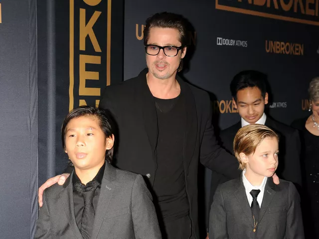 Vídeo - Filho de Brad Pitt e Angelina Jolie teria chamado o pai de