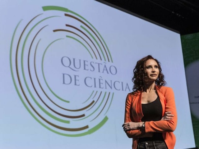 Cientista brasileira entra em lista de mulheres mais influentes de 2021